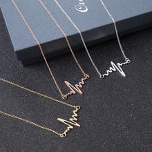 Load image into Gallery viewer, Heart beat Necklace