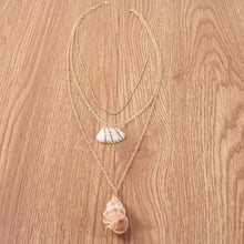 Load image into Gallery viewer, Glam Gold Classic Shell Conch Necklaces