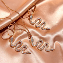 Load image into Gallery viewer, Snake Pendant Necklace